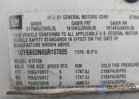 2005 Cadillac Escalade Standard z USA, uszkodzony, nr VIN 1GYEK63N65R107805